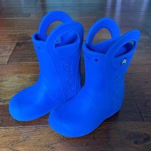Crocs blue rain boots size 11